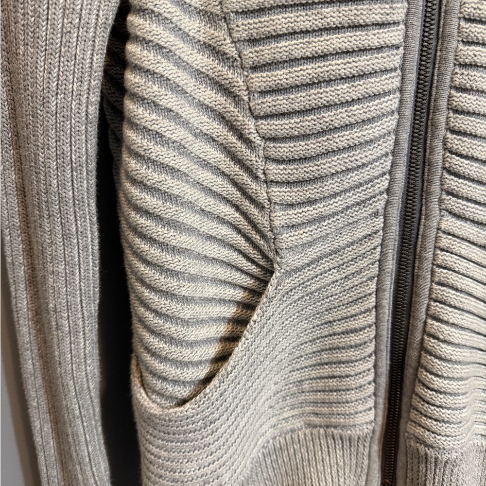 Lululemon Embrace Hoodie - Picture 2 of 7